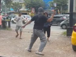Perkelahian Tiga Lawan Satu di Jalan Sudirman Viral di Medsos, Ini Penjelasan Kapolsek Kemuning