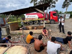 Digerebek, 14 Orang Diamankan dari Gudang Penimbunan BBM Ilegal di Musi Rawas