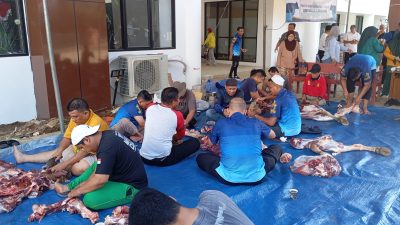 PN Palembang Salurkan Lebih dari 500 Paket Daging Kurban untuk Masyarakat dan Panti Asuhan