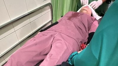 Dokter Gigi di Palembang Dilempar Palu oleh Pengendara Motor di Jalan Kol H Burlian