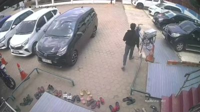 Sepeda Kakek Penjual Pempek Keliling Digondol di Halaman Masjid